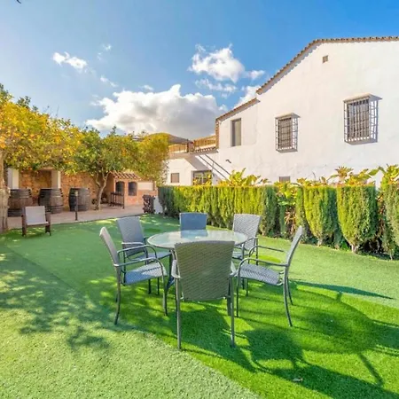 Cortijo Andaluz Doña Adela *